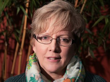 Carrie Gracie: BBC China Editor resigns for pay gaps.